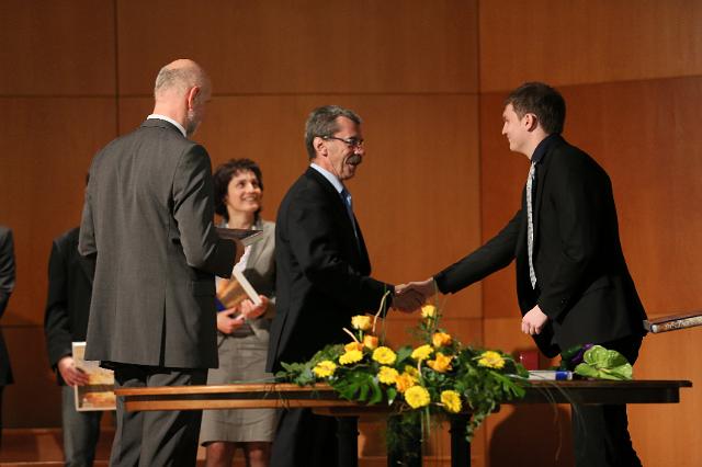Podelitev diplom VSS 2012 - S140.JPG